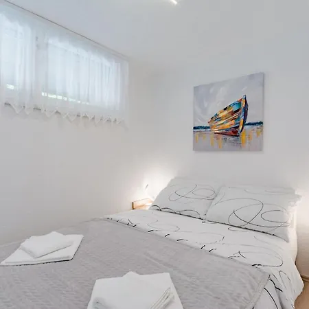 Eli Apartmán Split